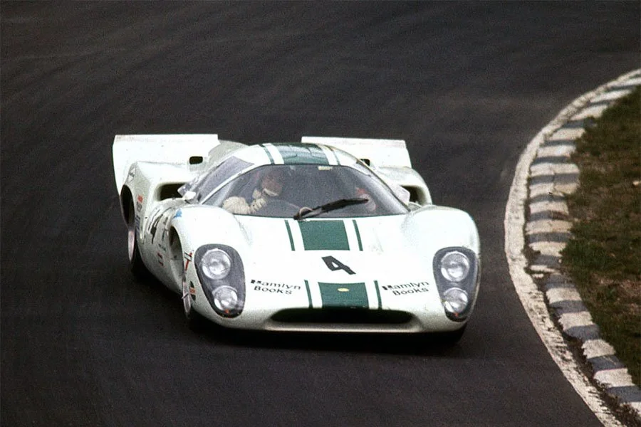 洋書 LOLA T70　The Racing History & ~ 背割れあり 洋書 LOLA T70 The Racing History & ~ 背割れあり 【公式通販】